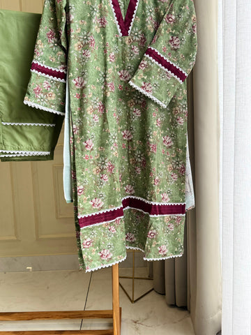 Cotton Printed Casual Suit Ft. Cotton Dupatta-4