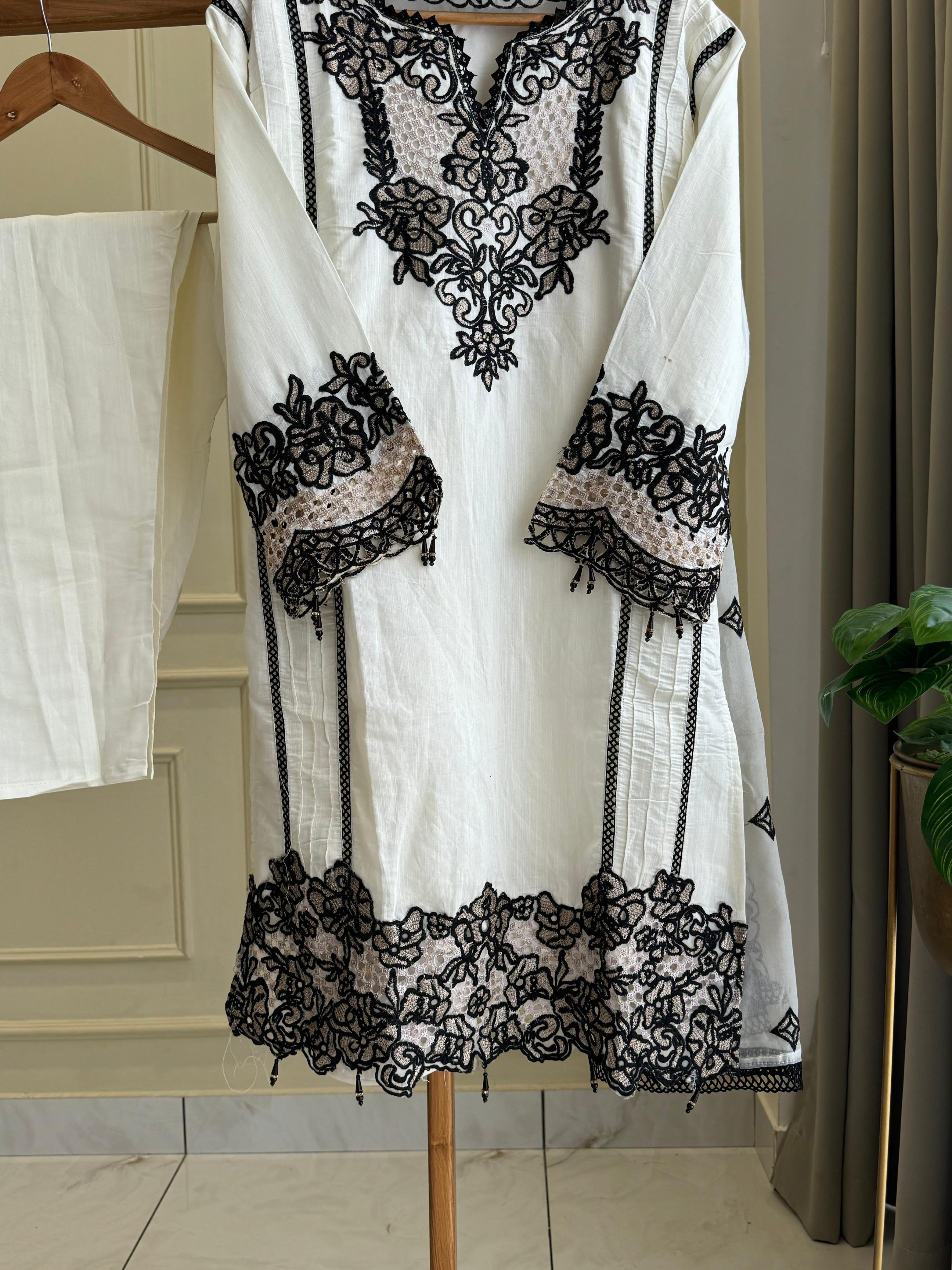 Lace Trimmed Tunic Salwar