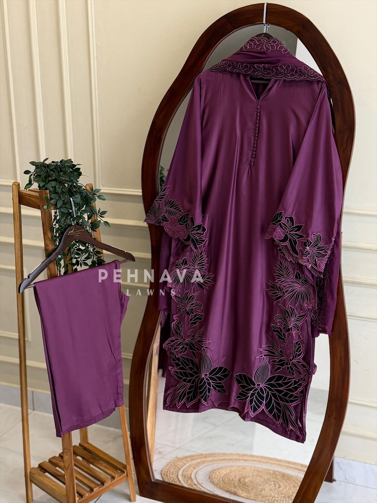 Floral Cutwork Ensemble