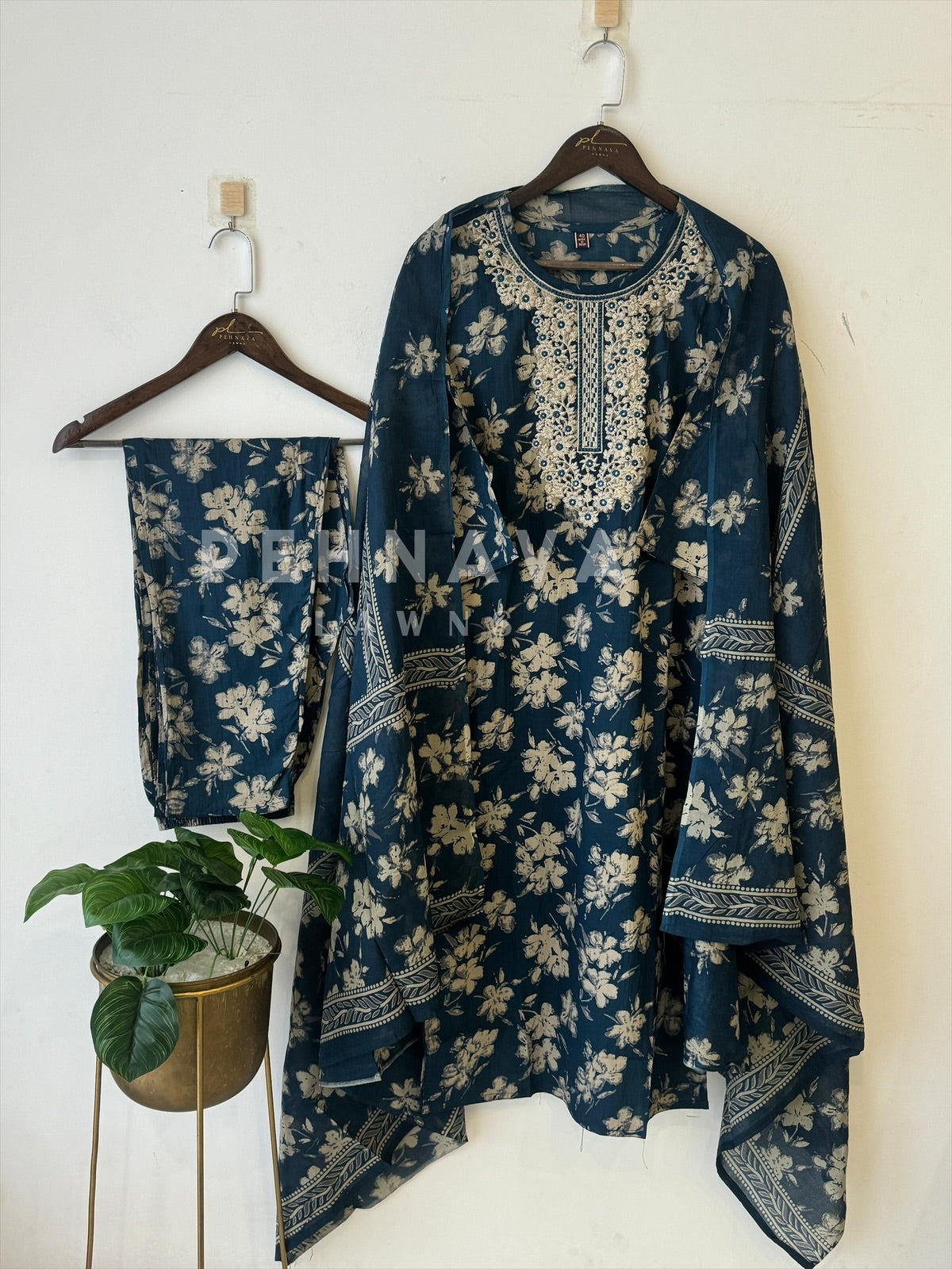 Floral Embroidery Suit Set-18233 - Pehnava Lawns