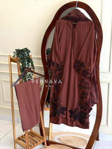 Floral Cutwork Ensemble