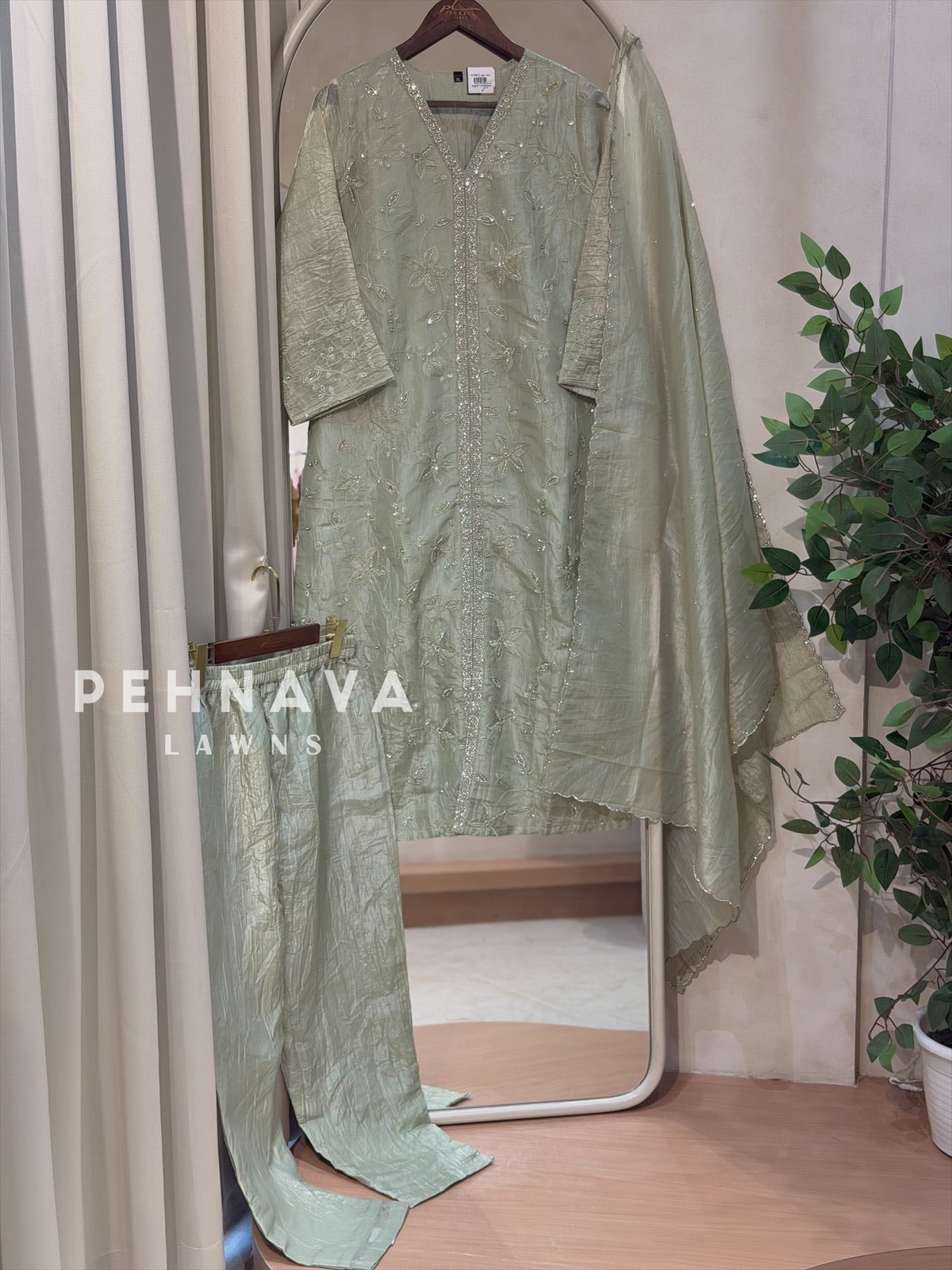 Crinkle Tissue Organza Three Piece Suit