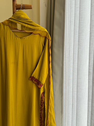 Muslin Designer Pattern Suit - Pehnava Lawns