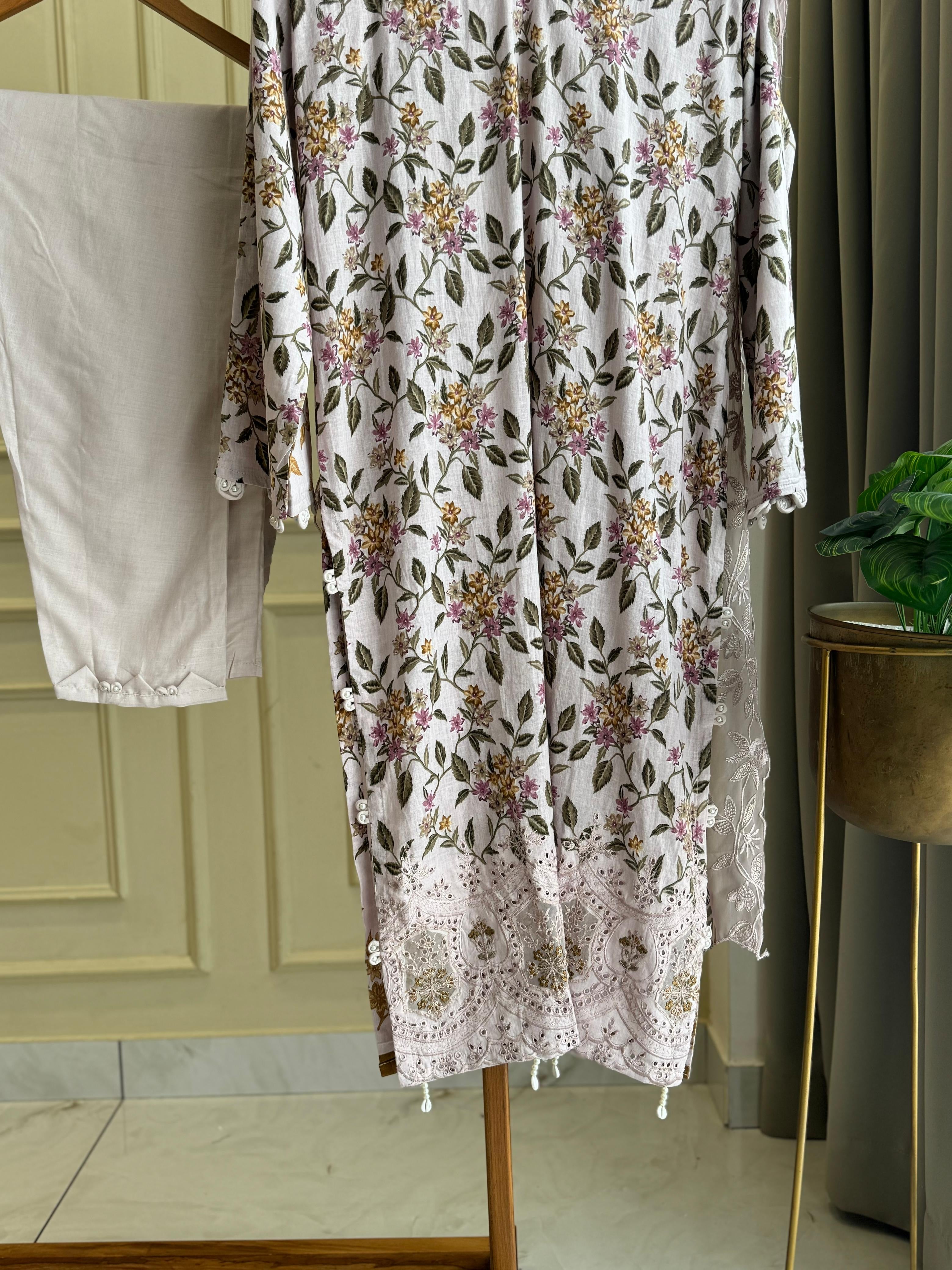 Floral Patterned Ready to Wear Suit-003