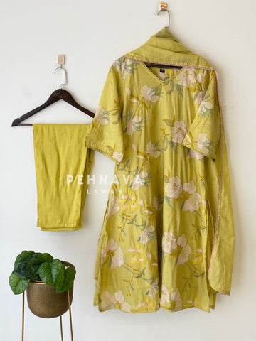 Floral Embroidered Suit Set-13160