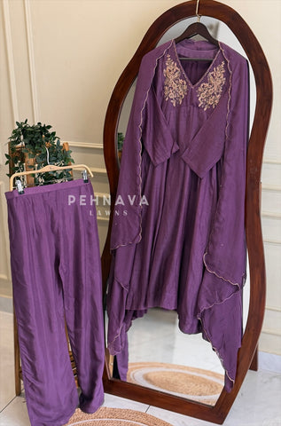 Yoke Embroidered V-Neck Chanderi Suit Set