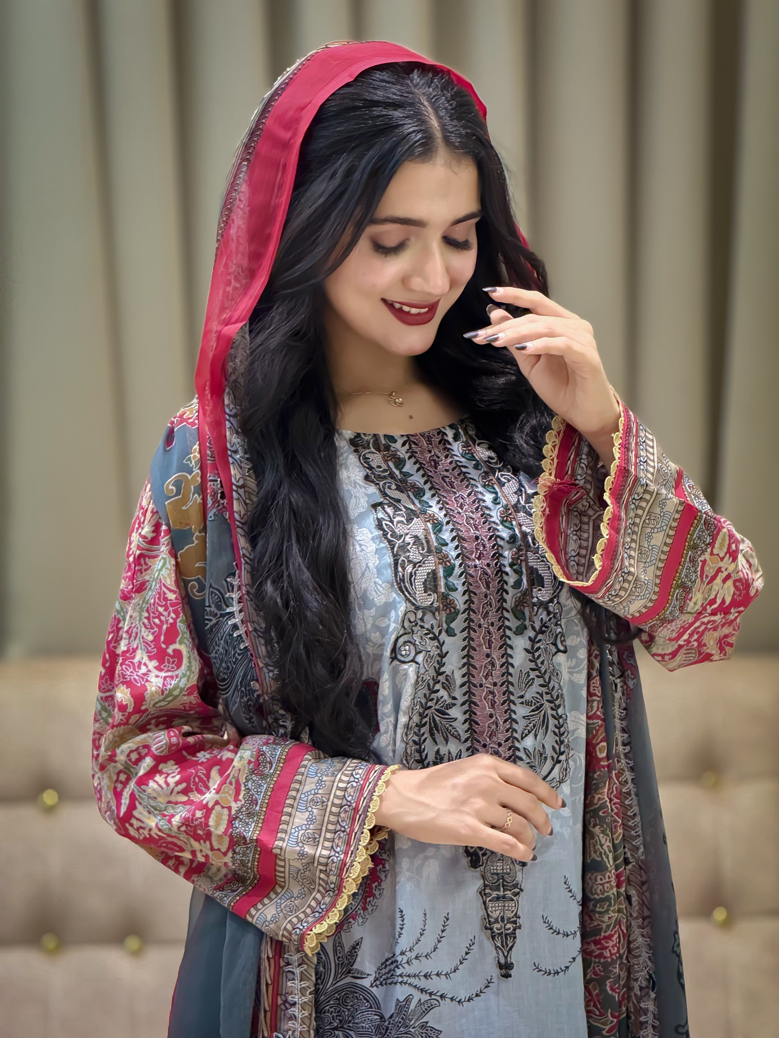 Intricate Floral Charmed Suit-Red(3525)