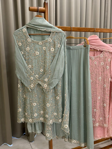 Heavy Handworked suit with sharara-9067