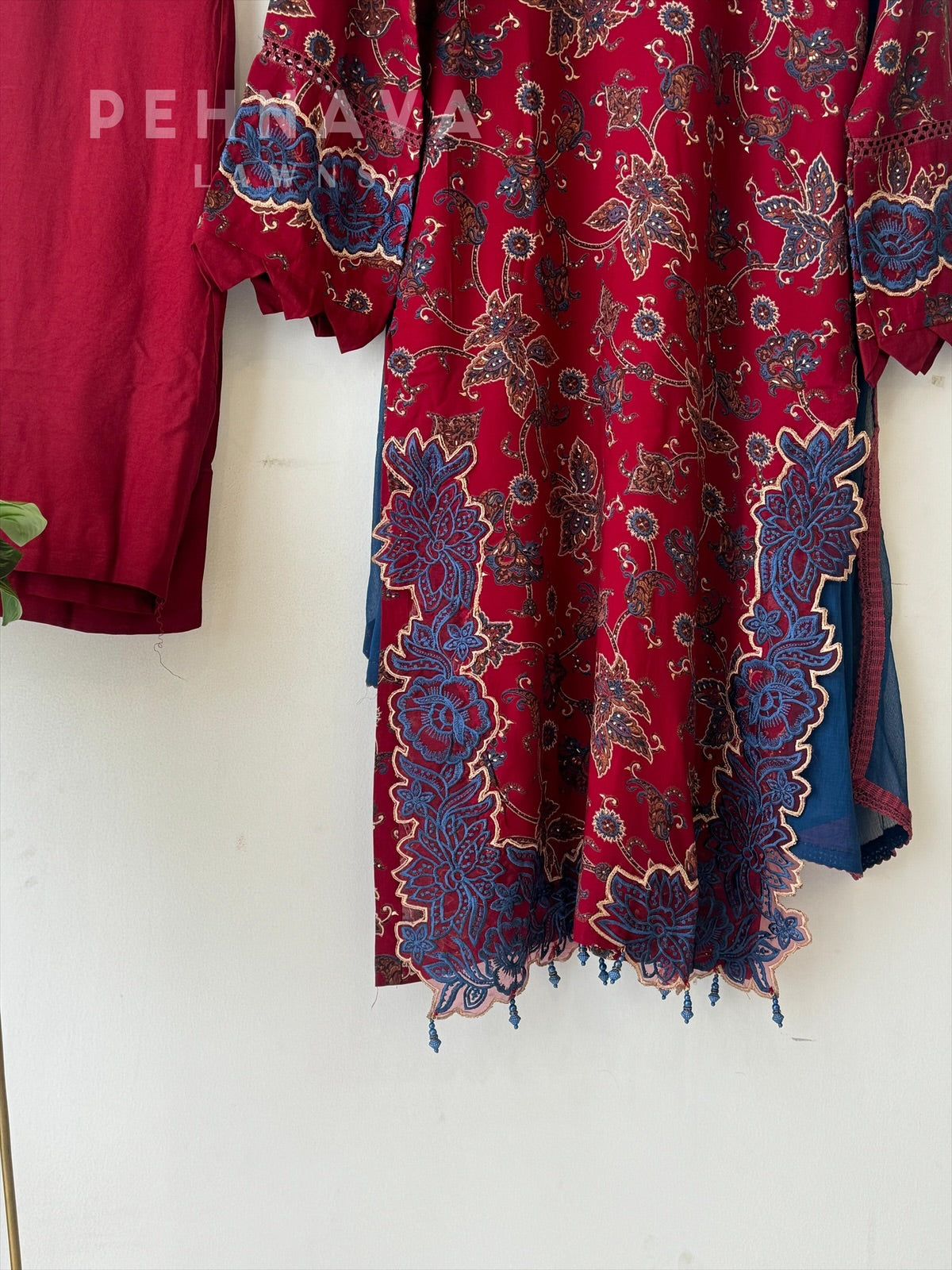 Floral Embroidery Kurtha Set-Red LRC 143 - Pehnava Lawns