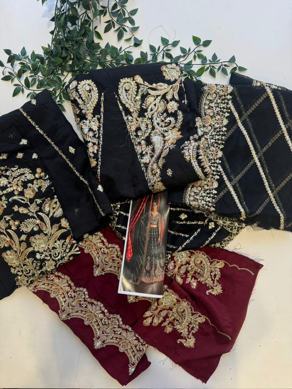 Afrozeh Premium Luxe Unstitched Suit-3