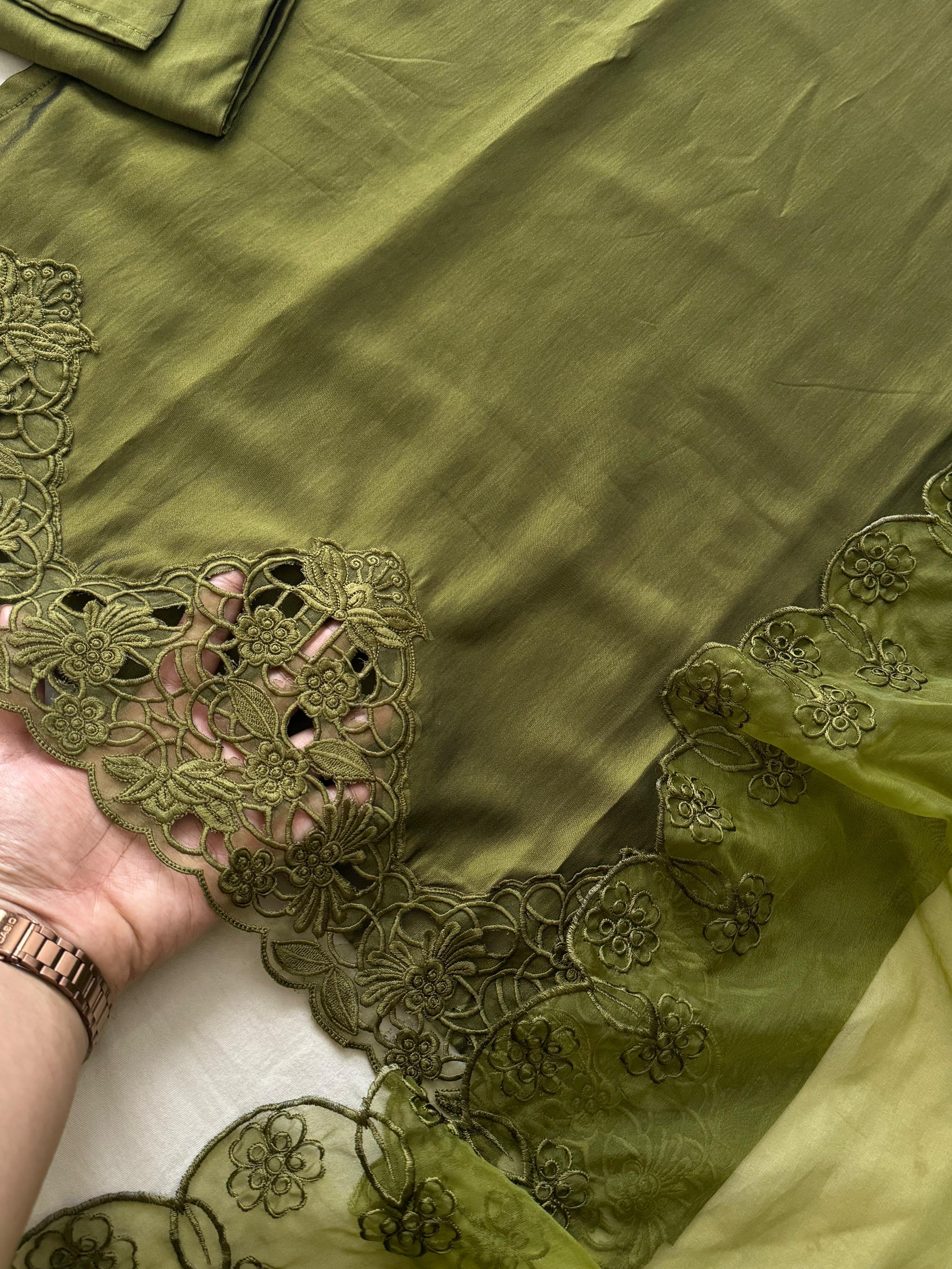 Stylist Pret Collection Tunic Dress(Drafttttttt) - Pehnava Lawns