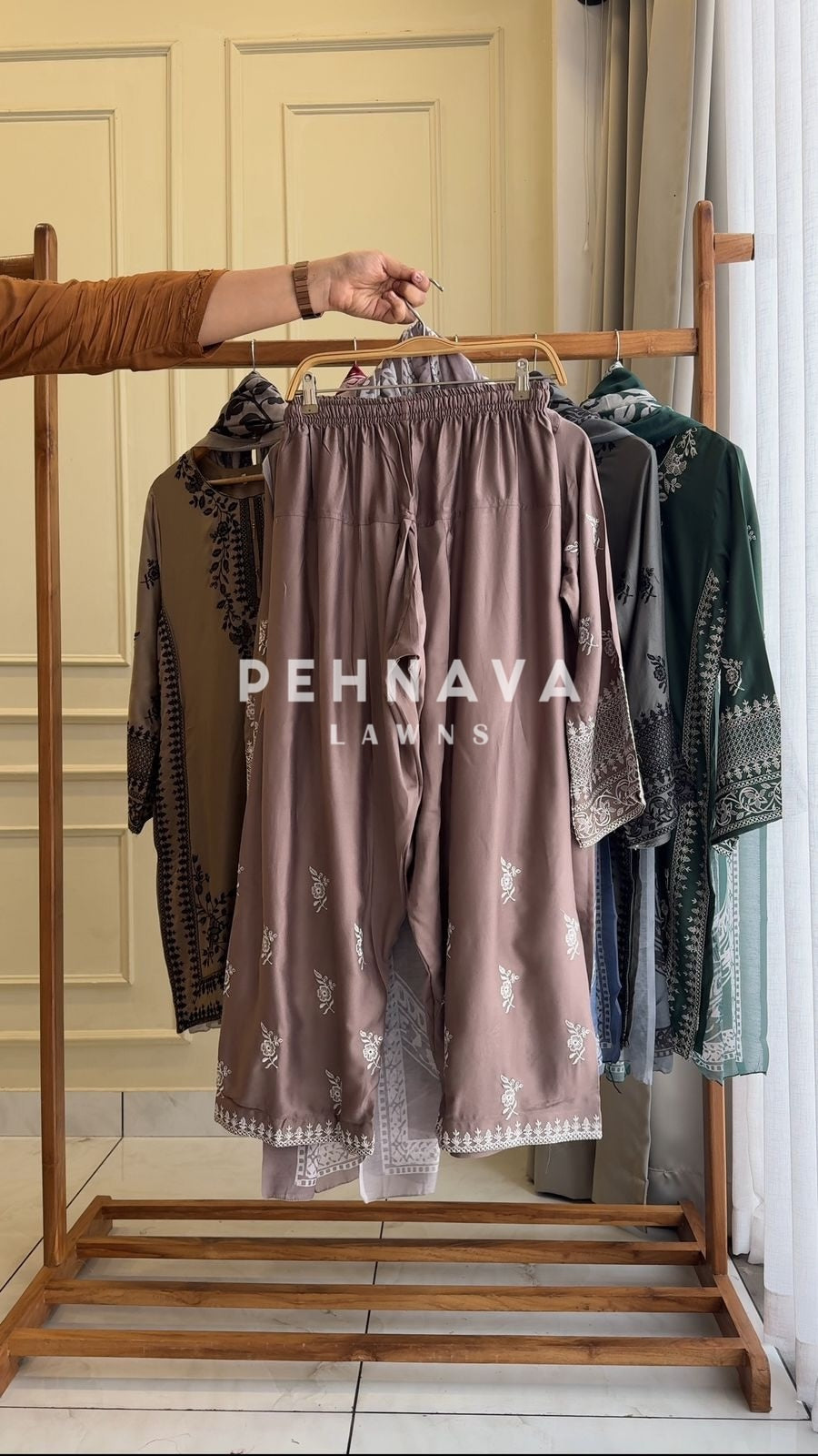 Minimal Embroidered Rayon Ethnic Set