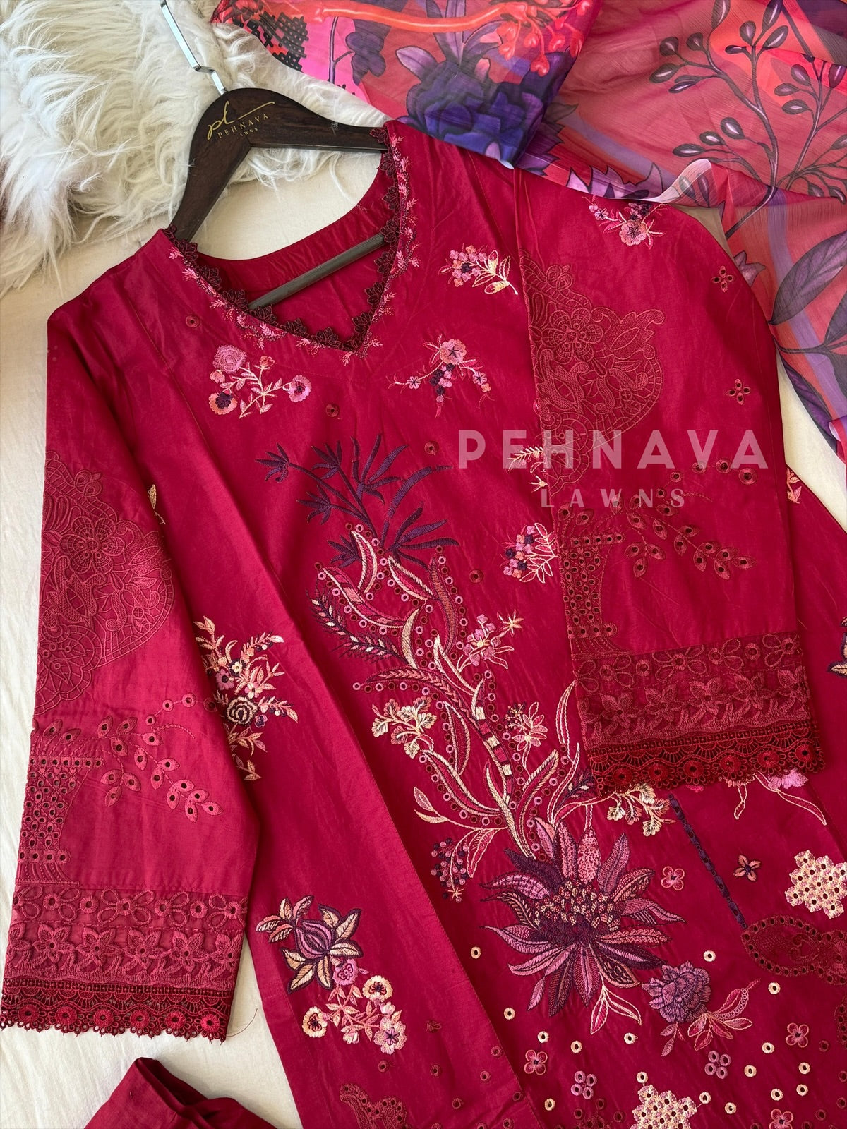 Floral Embroidered Suit Set-1661