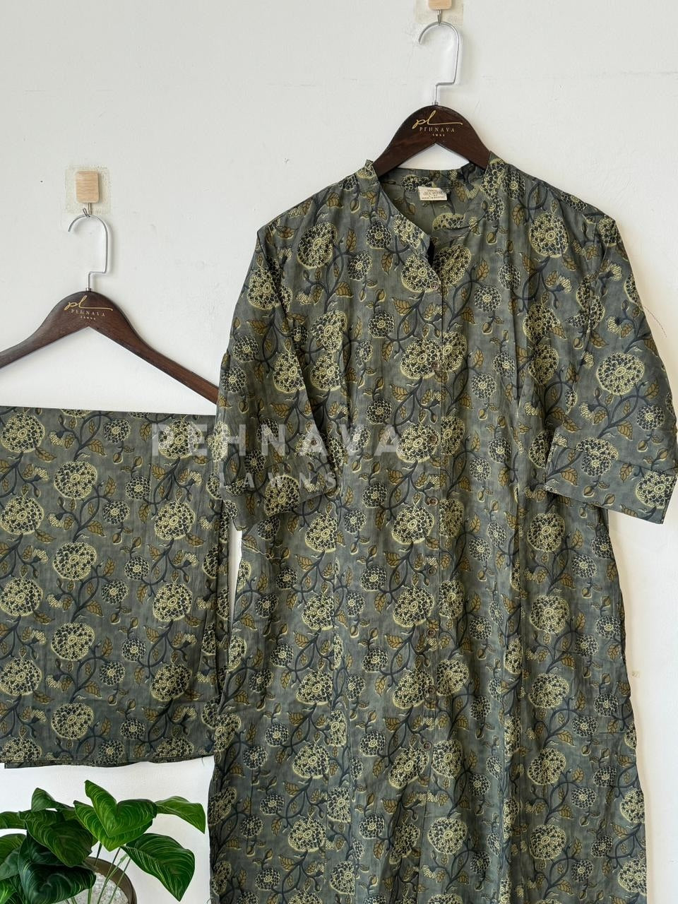Co-Ord Set-16592 - Pehnava Lawns
