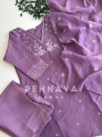 Embroidered Glass Chanderi Suit Set - Pehnava Lawns
