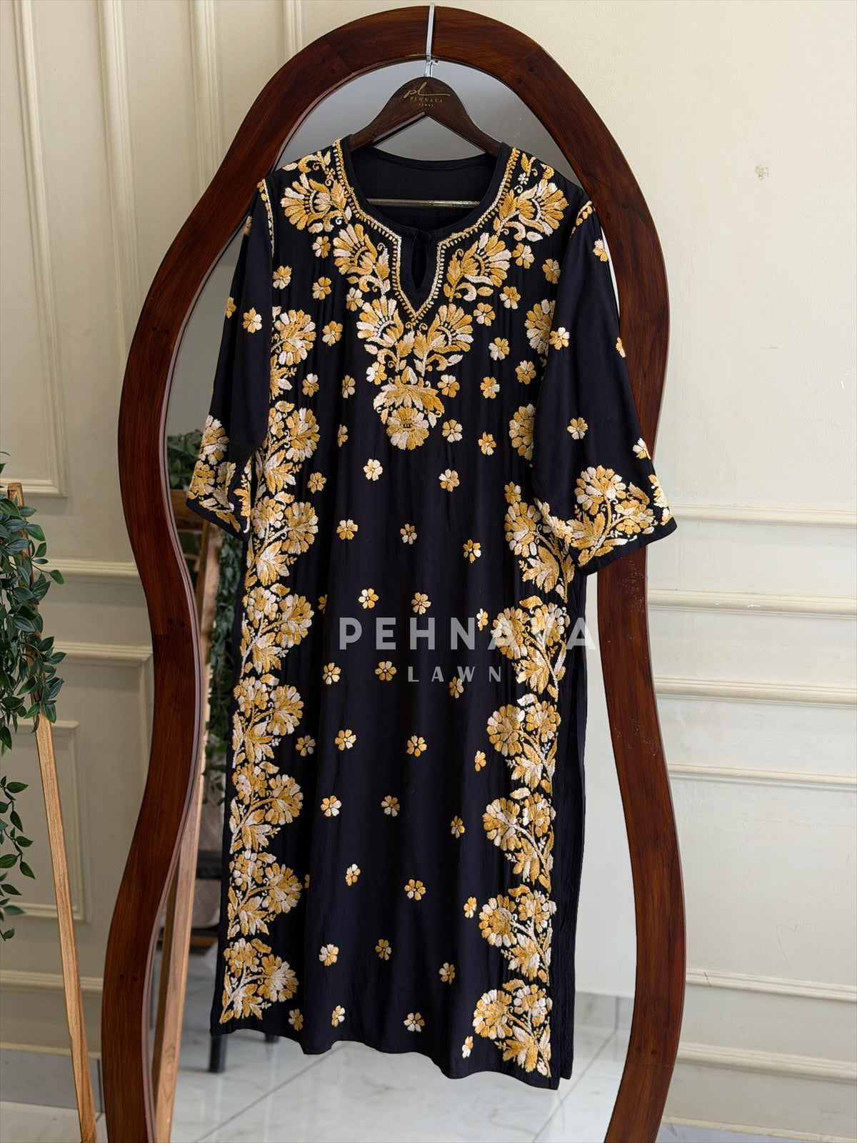 Black & Pink/Gold Authentic Lucknowi Chikankari Kurta