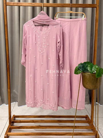 Premium Handworked Chinnon Ensemble 8897