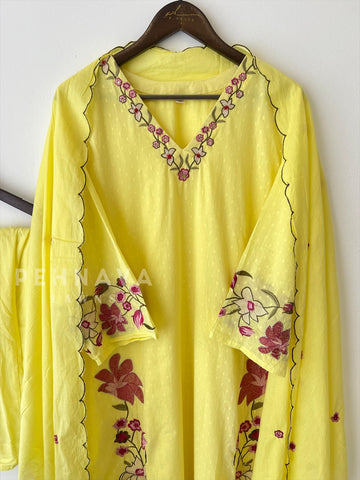 Cotton Applique Detailed Suit-3739 - Pehnava Lawns