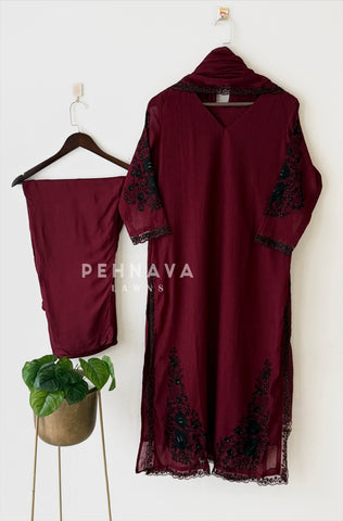 Crushed Cotton Embroidered Ensemble