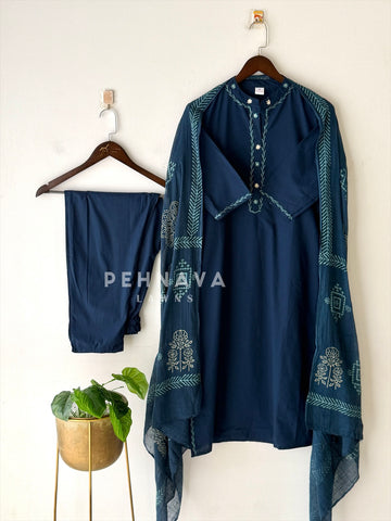Minimal Embroidered Cotton Set-1304