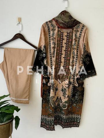 Signature Pakistani Cotton Suit - Pehnava Lawns