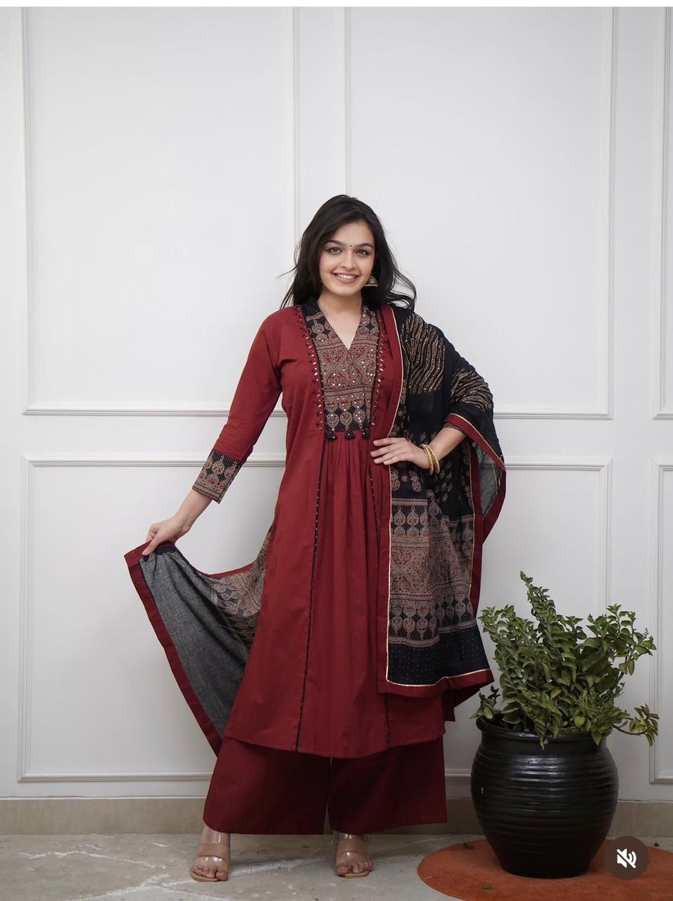 Cotton Yoke Mirror Suit Set