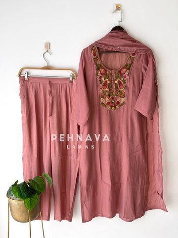 Thread Embroidered Three Piece Set-006