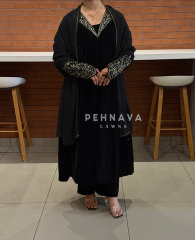 Premium Velvet Handworked Ensemble H 467