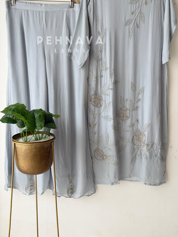 Beaded Floral Vine Attire - Pehnava Lawns