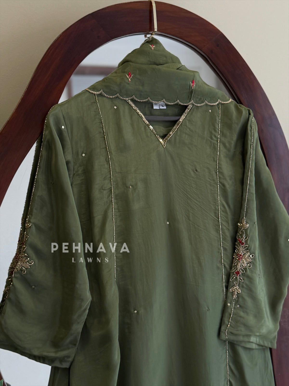 Handworked Panel Suit Set