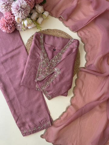 Russian silk Hand detailed suit with organza scalloped dupatta8909