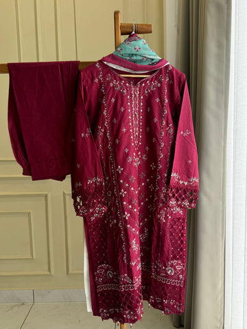 Dark Pink Embroidered Pakistani Suit-5364B
