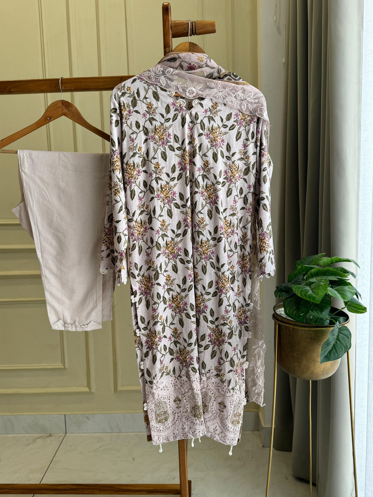 Floral Patterned Ready to Wear Suit-003
