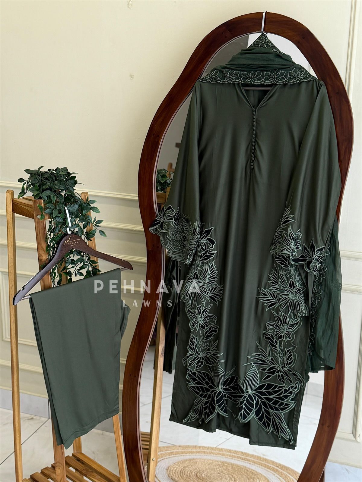 Floral Cutwork Ensemble