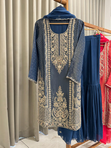 Heavy Handworked Tissue suit with sharara-56671