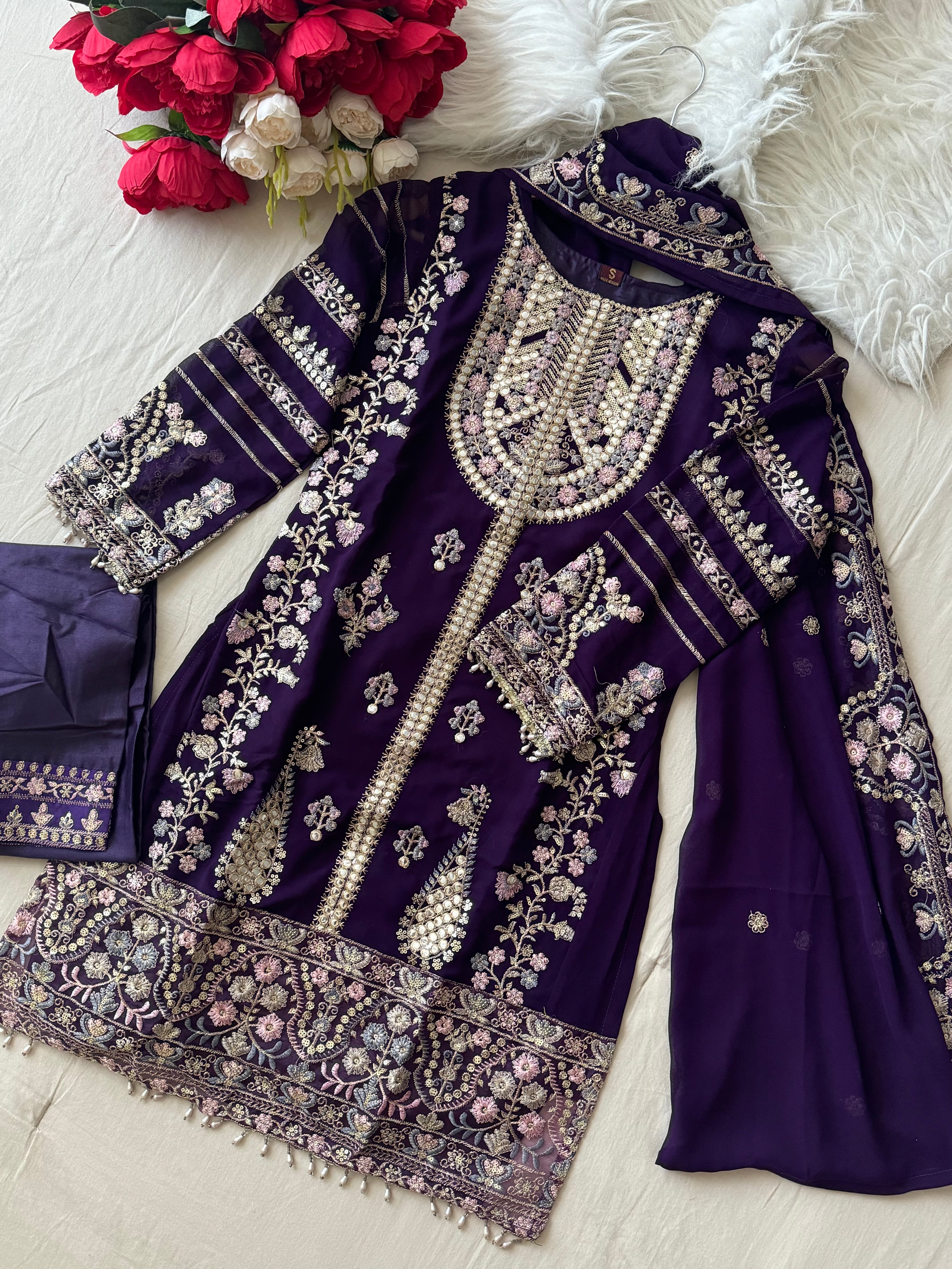 Teenagers– Ready to Wear Georgette suit 1022