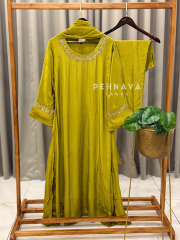 Premium Handworked Ensemble-4756