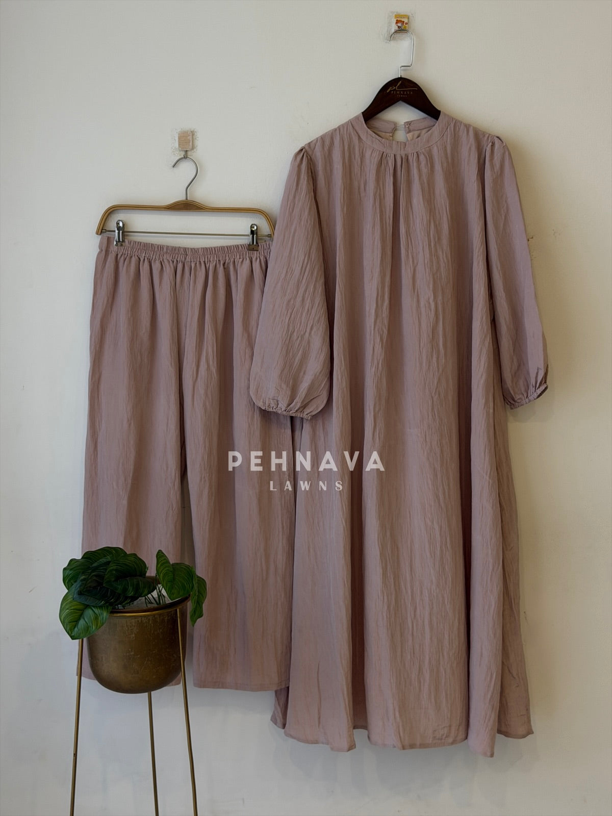 Halter Neck Pleated Co-ord Set SN5221