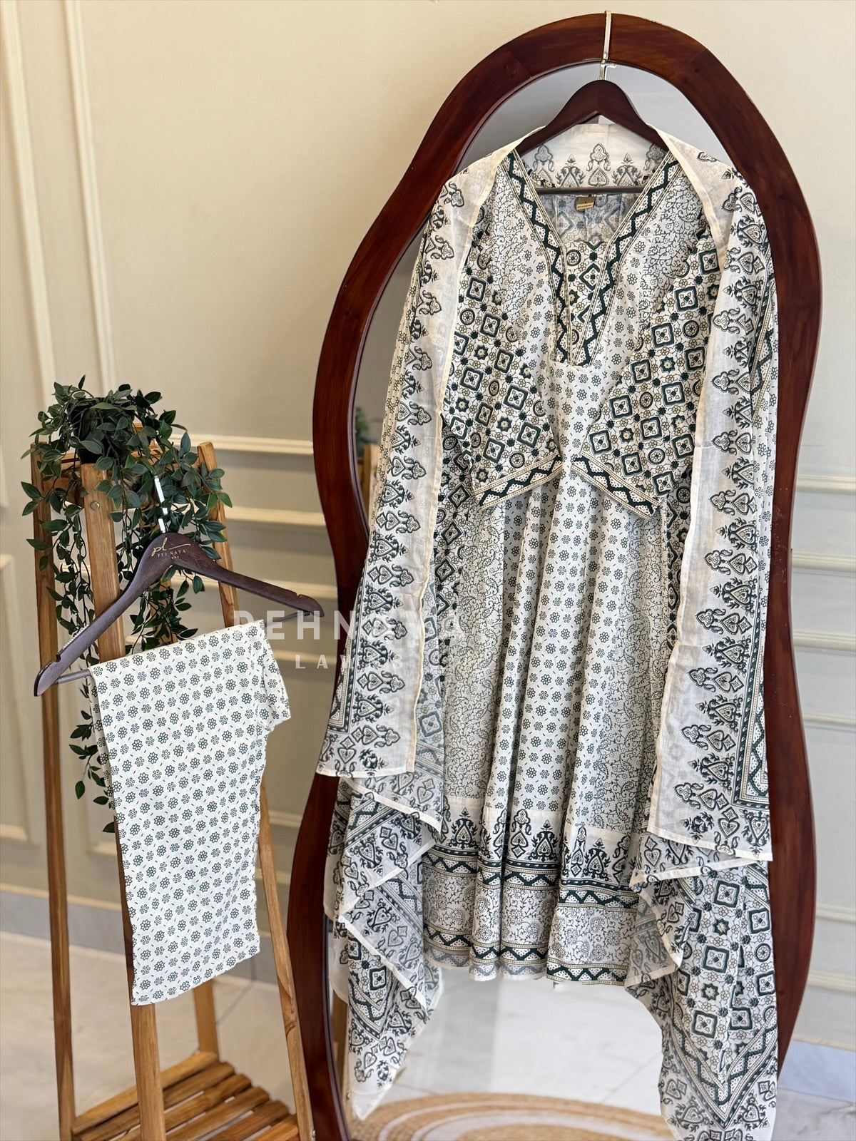 Block Print Flared Suit Set 11081-84