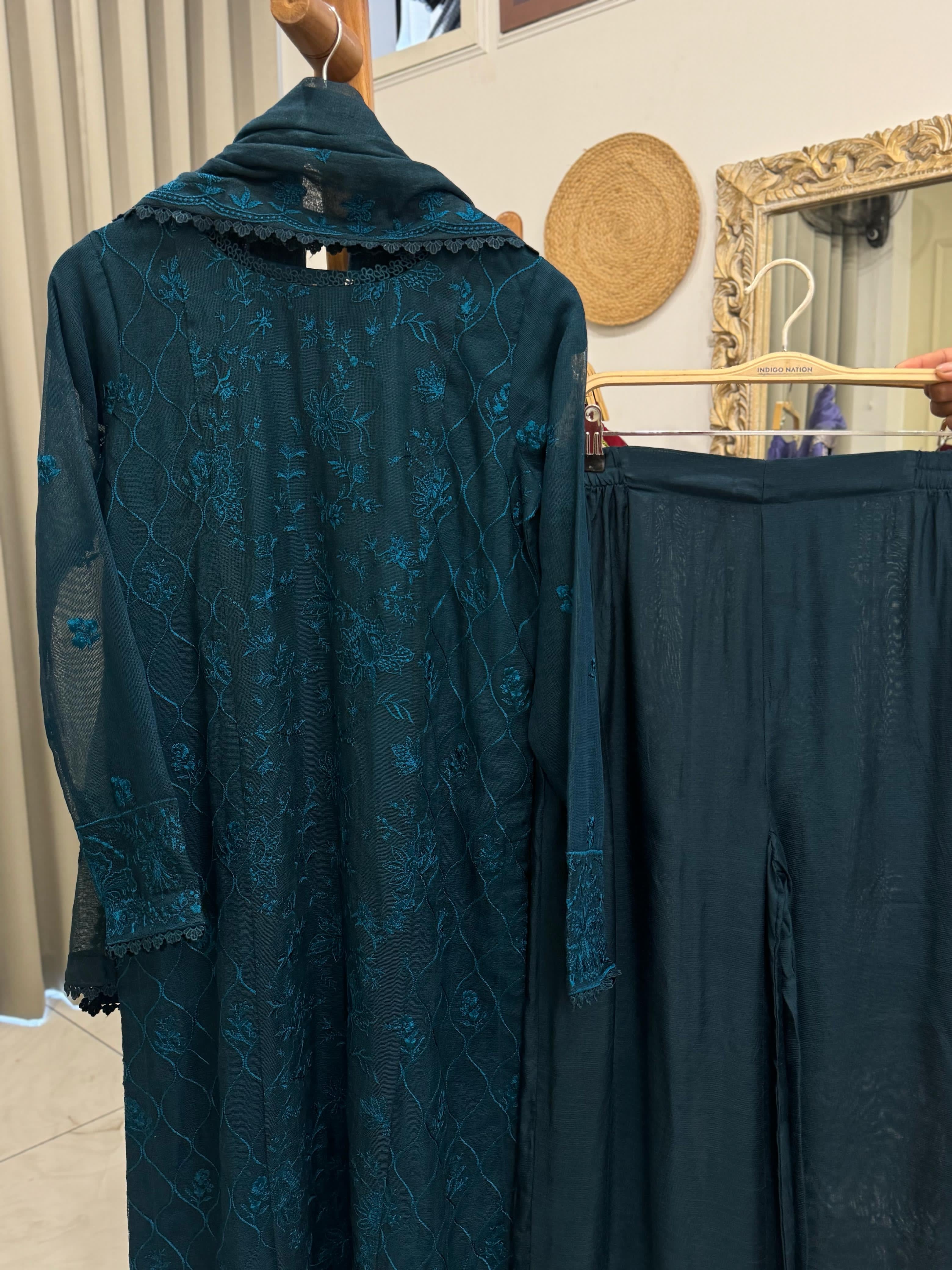Luxurious Pakistani Pret Wear-D1