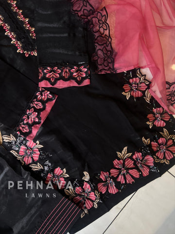 Sequin Detail Suit-1590 - Pehnava Lawns