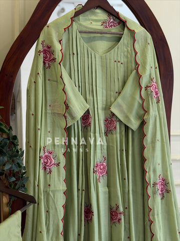 Pintuck Floral Embroidered Ensemble