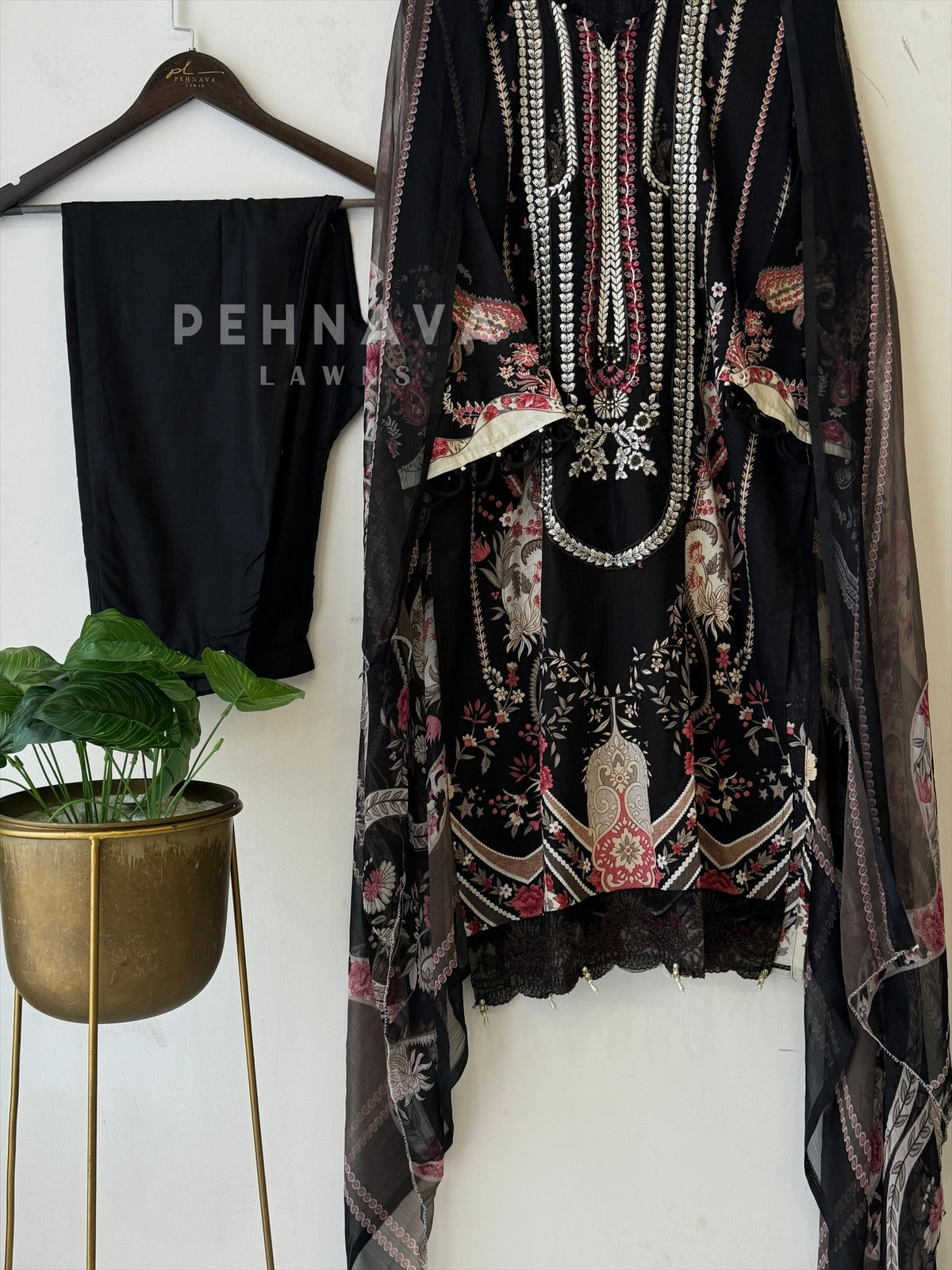 Embroidery Printed Suit Set-1513