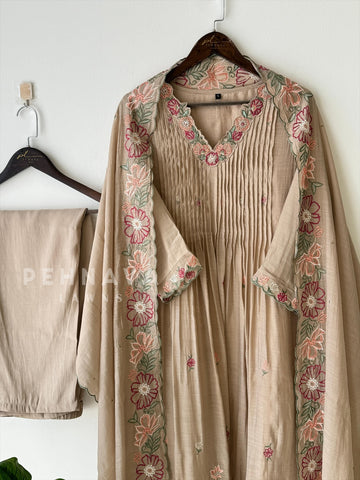 Rich Embroidered Pleated Suit-No.3