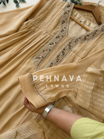 Premium Mulchanderi Luxe Bloom