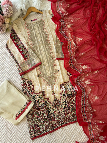 Printed casual suit with chiffon dupatta