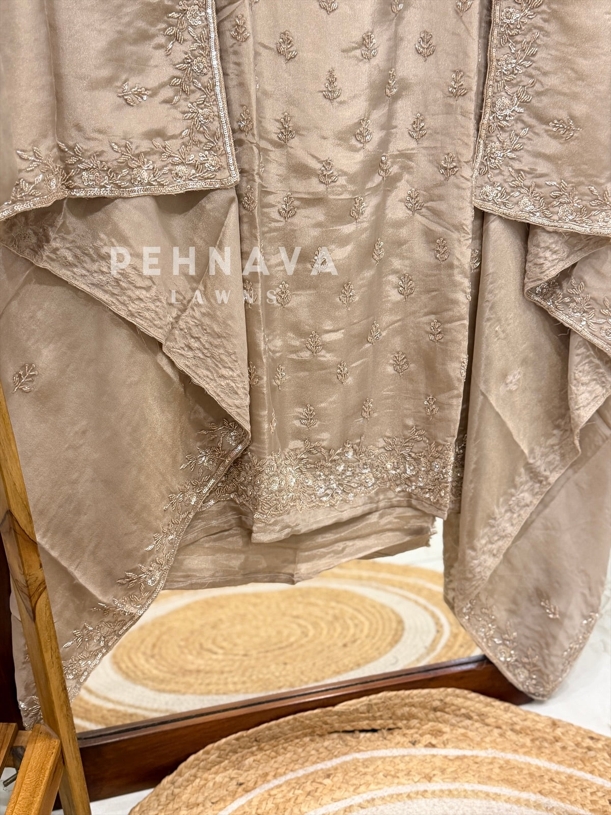 Handworked Unstitched Suit 8005