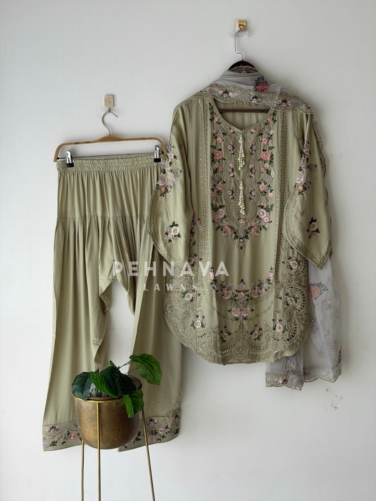 Floral Embroidered Farshi Salwar- 408