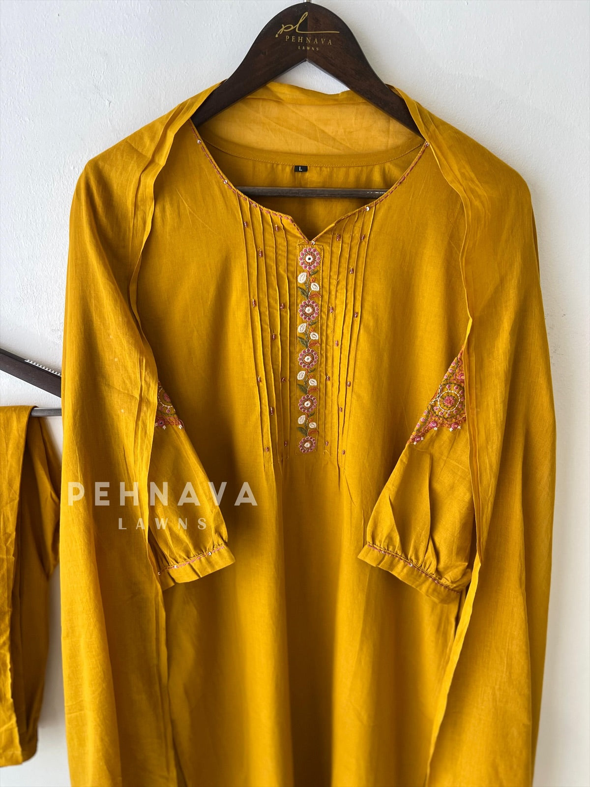 Mulcotton Embroidered Suit-4177 - Pehnava Lawns