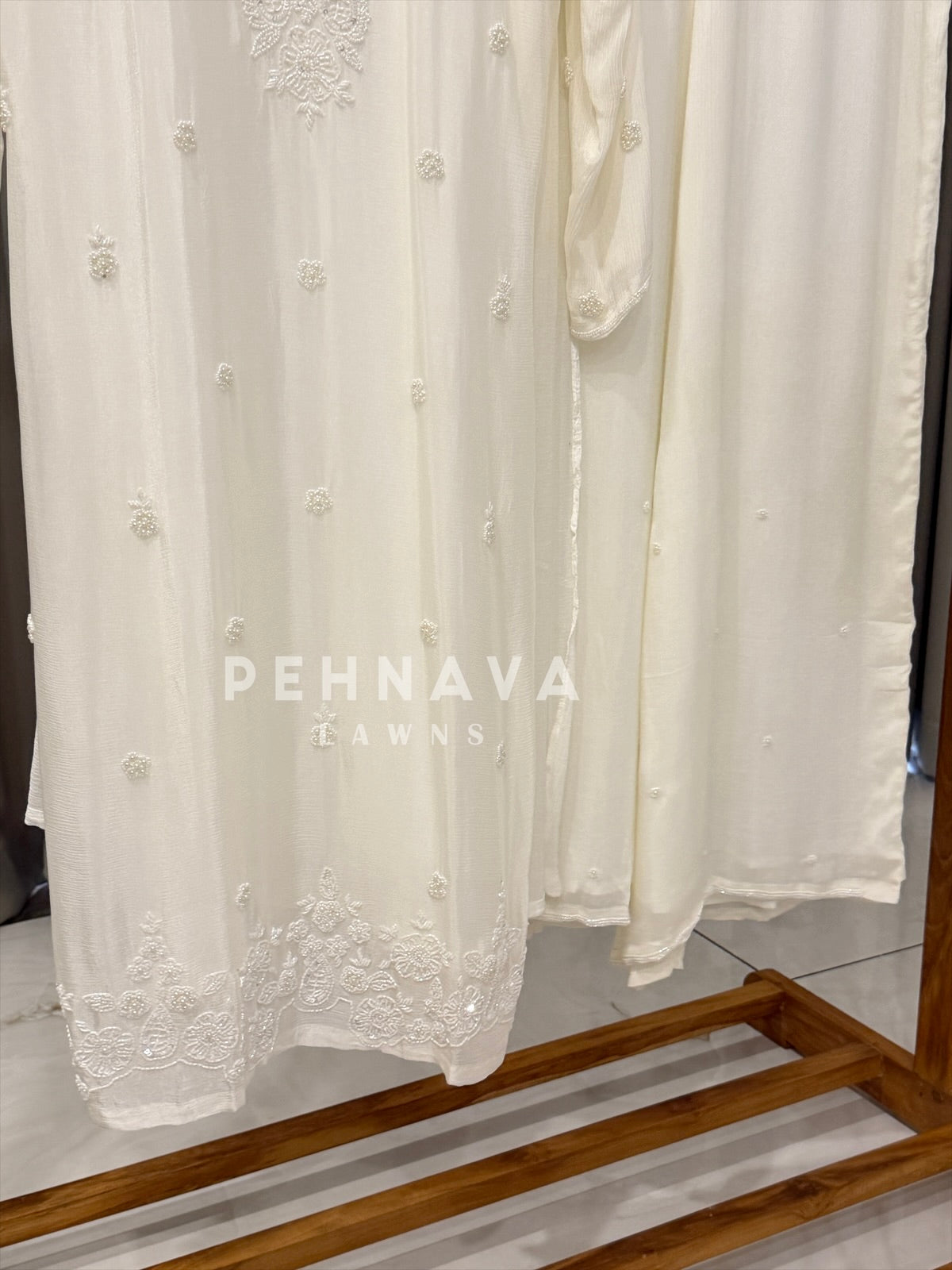 Premium Handworked Chinnon Ensemble 8897